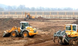 Планировка участка бульдозером в Сланцах от 919 руб. Цены за м2 - ГОСТСТРОЙ
