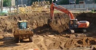 Котлован для дома Сланцы, цена от 307 руб./м3.