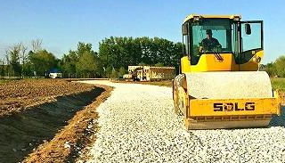 Отсыпка дороги в Сланцах от ГОСТСТРОЙ от 919 руб. за метр